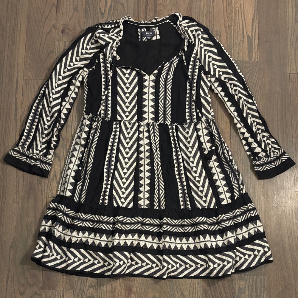 Anthropologie Black and White Long Sleeve Dress